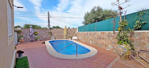 Chalet pareado en Calle Velázquez, 4, La Siesta - El Salado - Torreta, Torrevieja photo 4