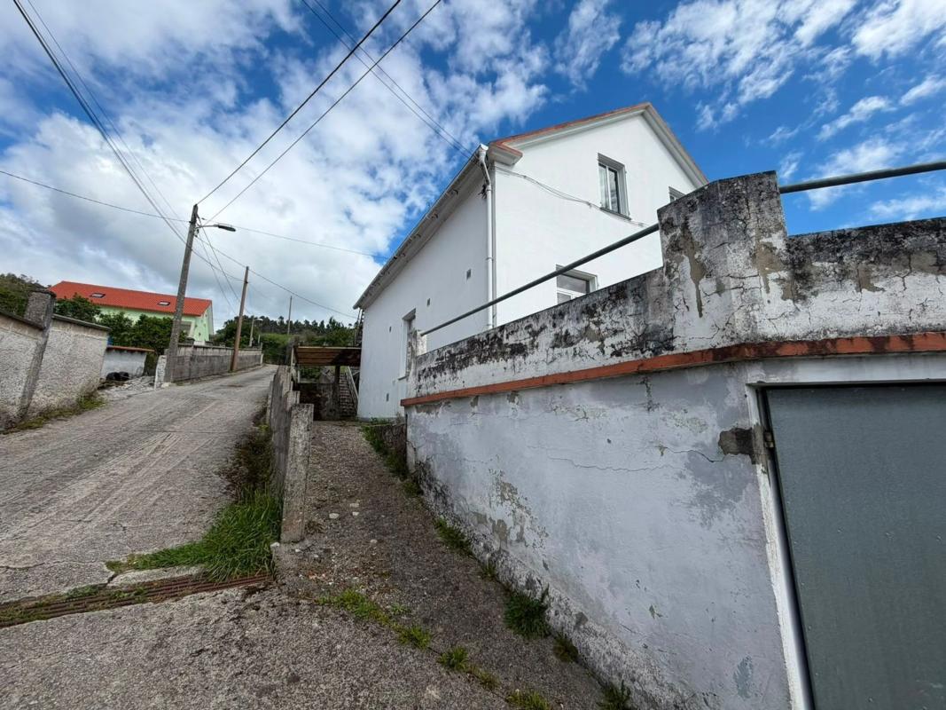 Недвижимость на продажу и в аренду в Испании photo 2