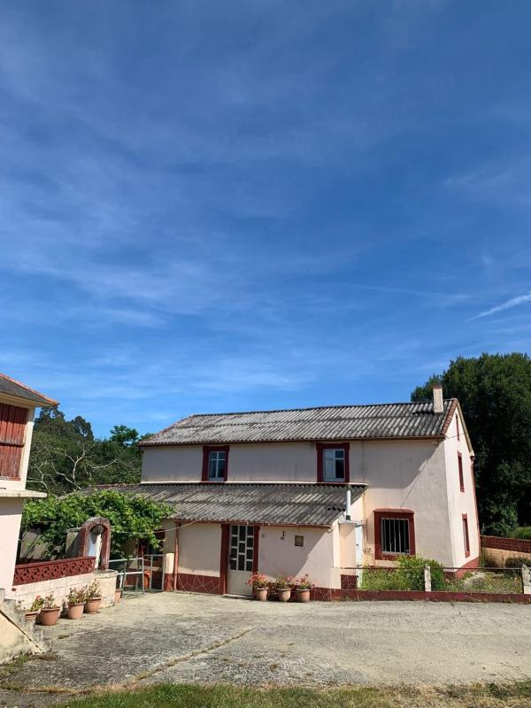 Properties for sale and rent in Spain photo 2