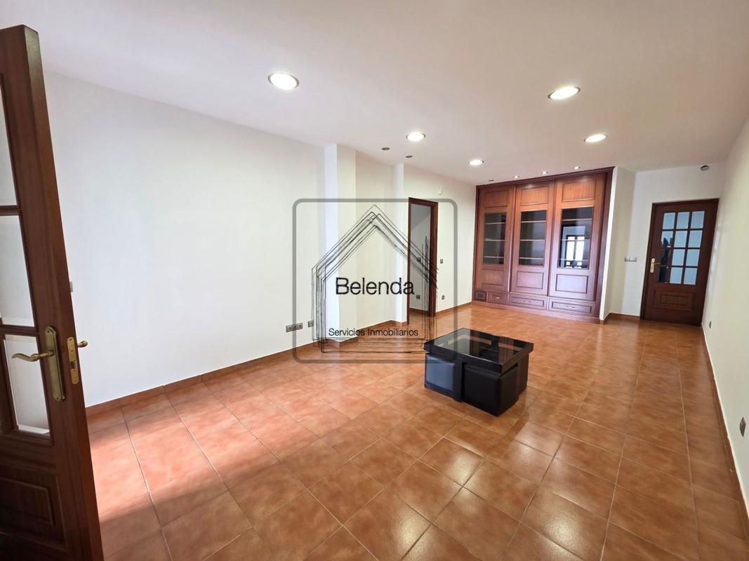 Properties for sale and rent in Spain photo 4