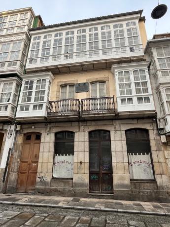 Chalet adosado en Calle Magdalena, 144, Centro, Ferrol thumbnail 1
