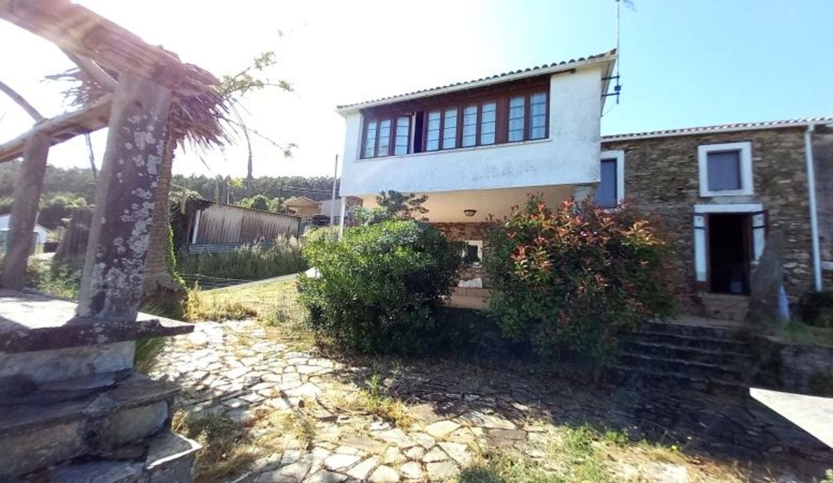 Properties for sale and rent in Spain photo 5