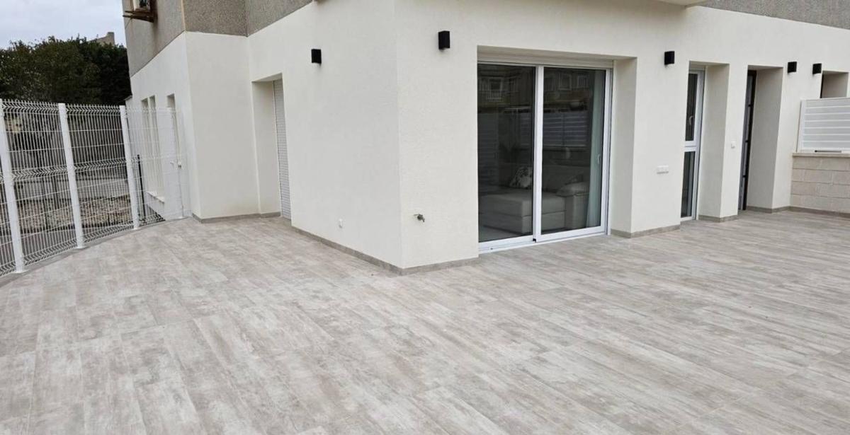 Venta de piso en Piso en El Molino, Torrevieja, Torrevieja
photo 3