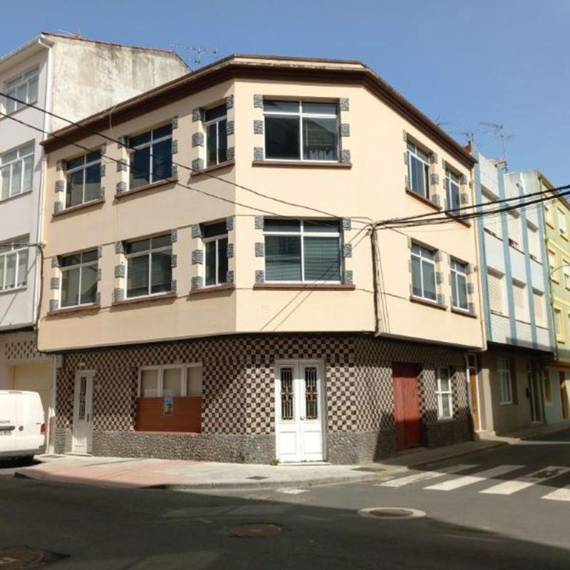 Properties for sale and rent in Spain photo 1