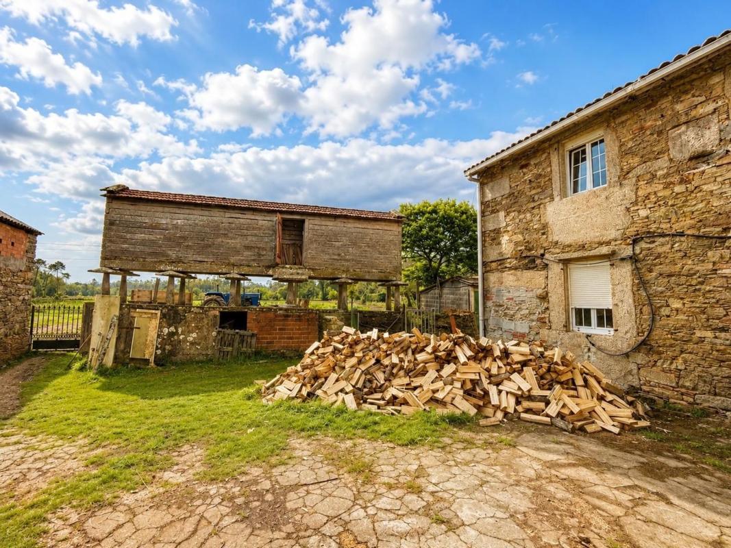 Недвижимость на продажу и в аренду в Испании photo 2
