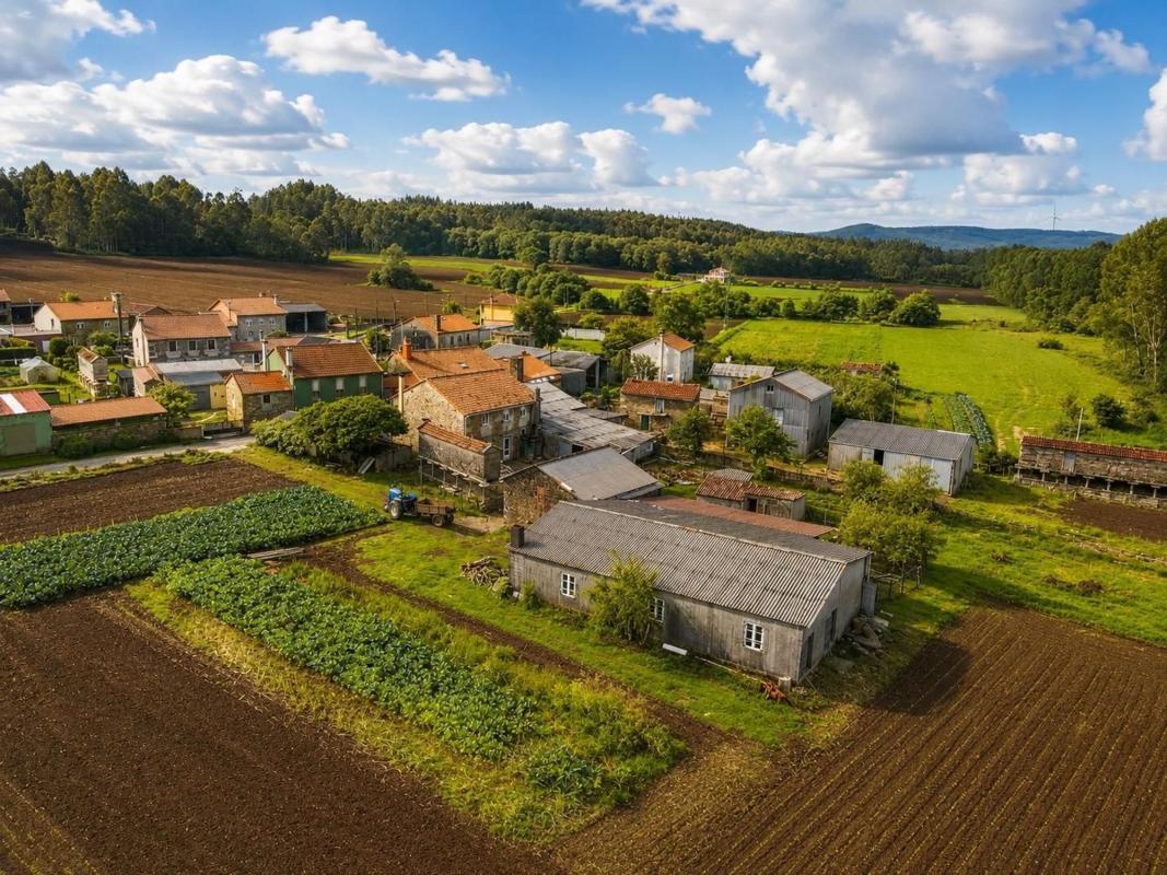 Недвижимость на продажу и в аренду в Испании photo 4