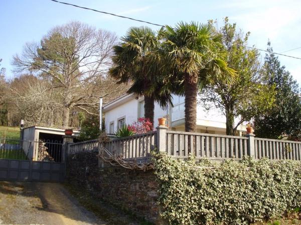 Casa o chalet independiente en Calle Pucho Boedo, Touro thumbnail 2