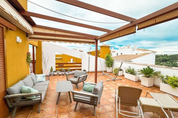 Ático en venta en Ático en Punta Prima, Torrevieja, Torrevieja photo 1