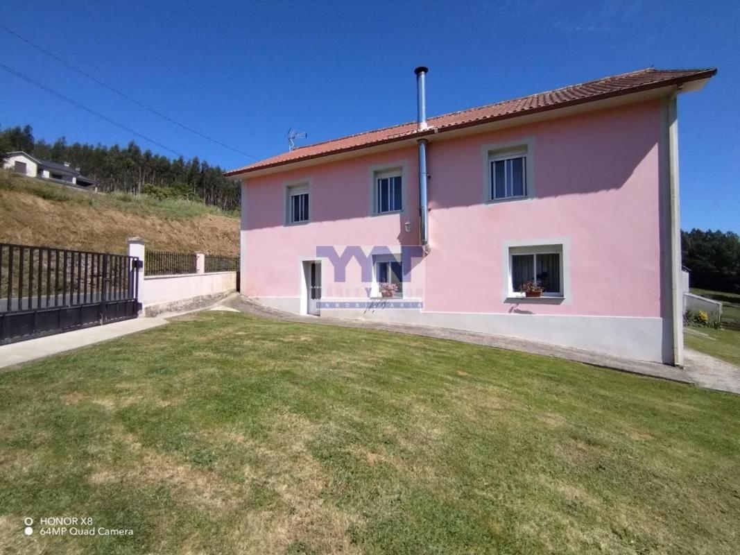 Properties for sale and rent in Spain photo 2