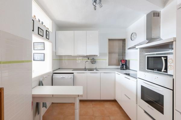 Sale of flat in Piso en Paseo Vistalegre, 13, Centro - Muelle Pesquero, Torrevieja, Torrevieja
thumbnail 3