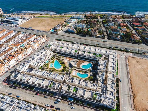 Venta de piso en Piso en Avenida Doctor Gregorio Marañón, 45, El Acequión, Torrevieja, Torrevieja
thumbnail 3
