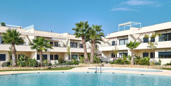 Sale of flat in Piso en Calle Montesinos, 9, Playa de los Náufragos, Torrevieja, Torrevieja
thumbnail 3