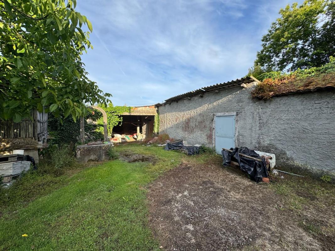 Недвижимость на продажу и в аренду в Испании photo 5