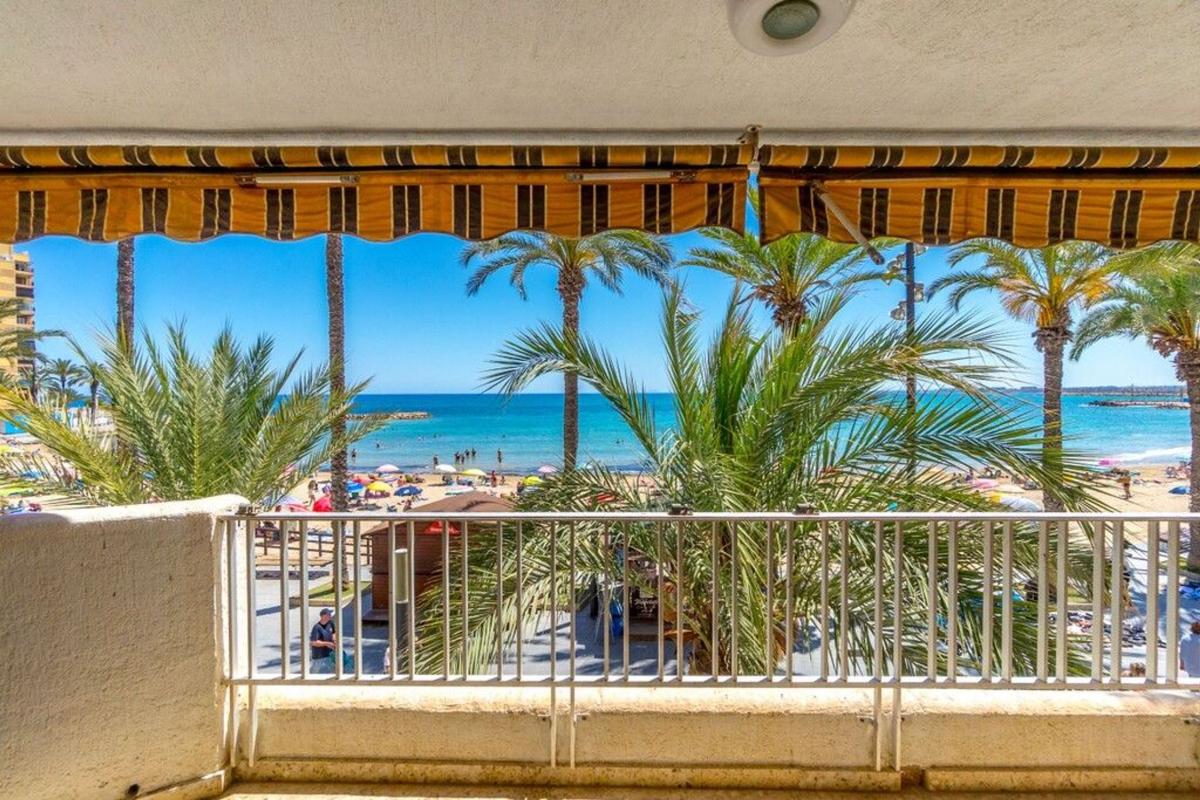 Продажа квартиры на Piso en Playa del Cura, Torrevieja, Торревьеха
photo 1