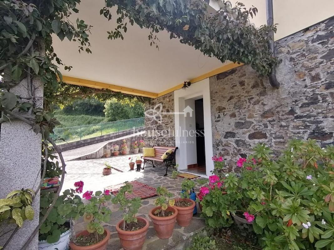 Properties for sale and rent in Spain photo 2