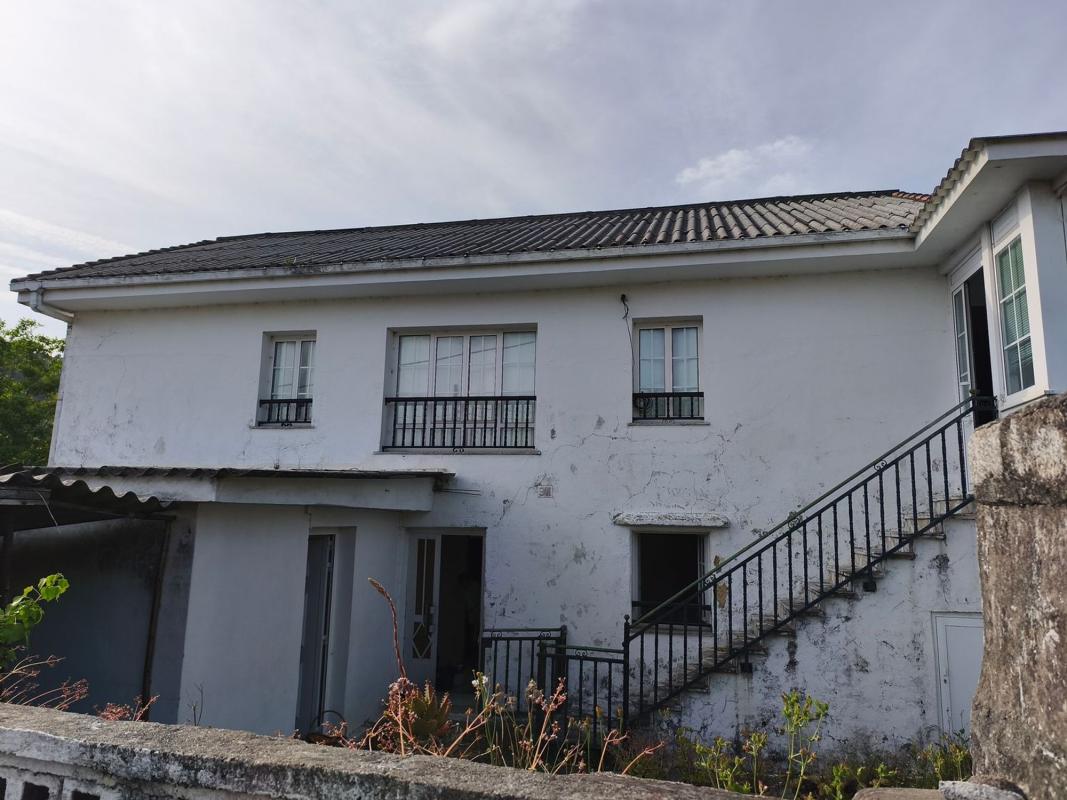 Properties for sale and rent in Spain photo 1