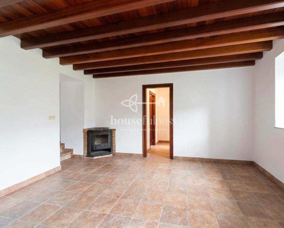 Properties for sale and rent in Spain photo 3