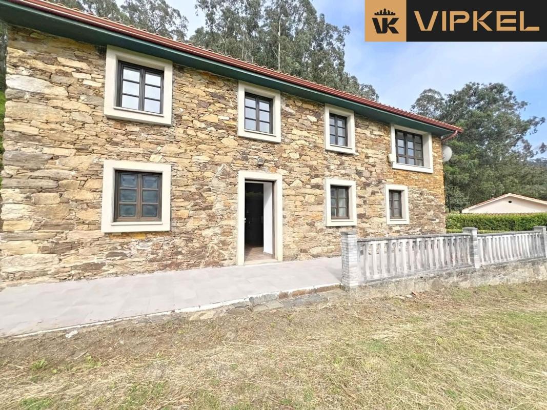 Properties for sale and rent in Spain photo 1