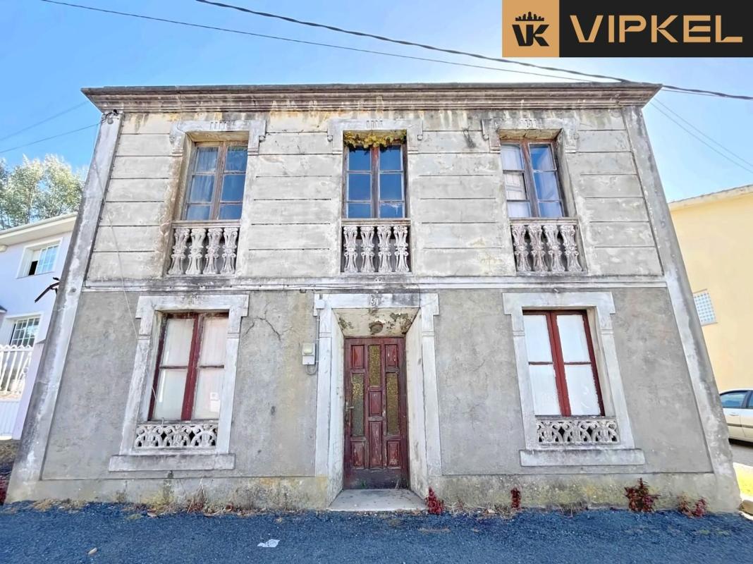 Properties for sale and rent in Spain photo 1