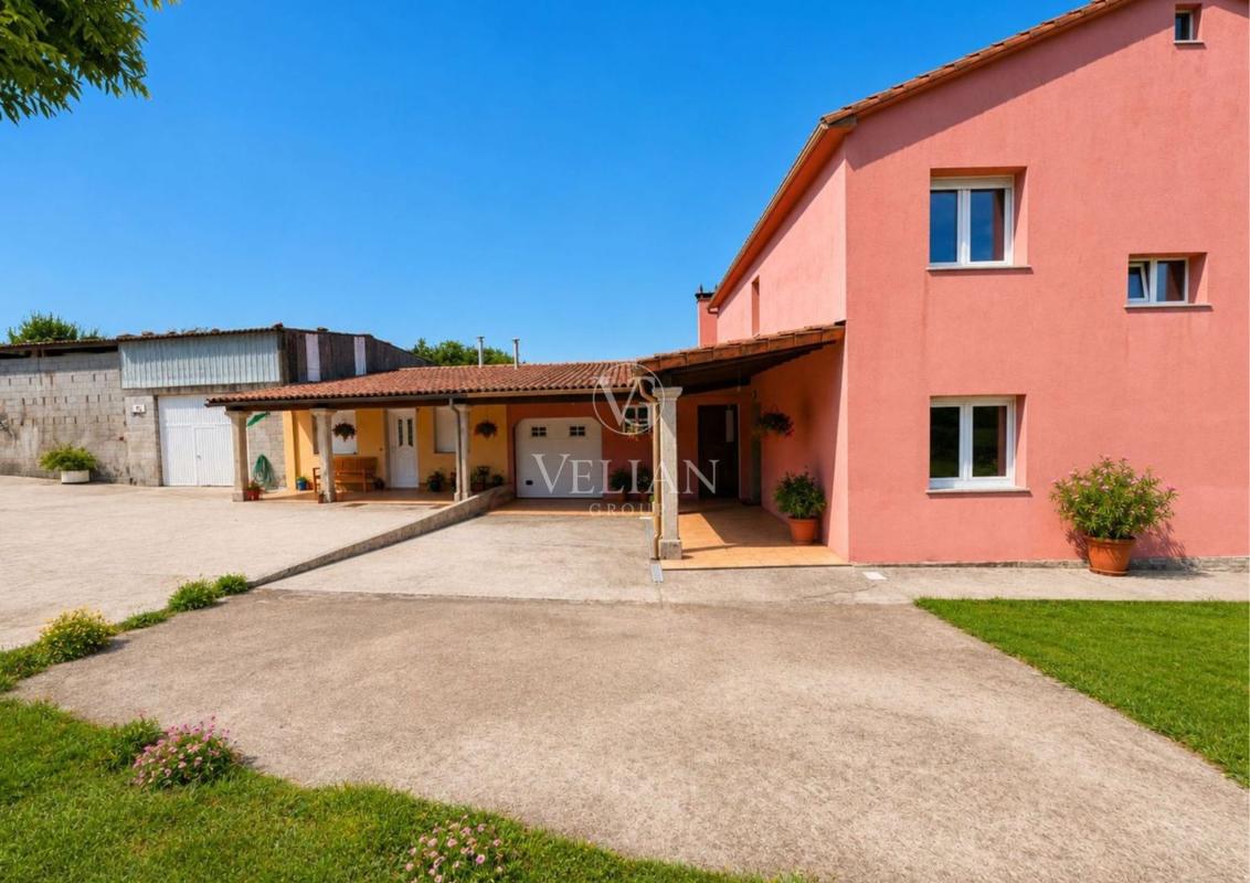 Недвижимость на продажу и в аренду в Испании photo 2