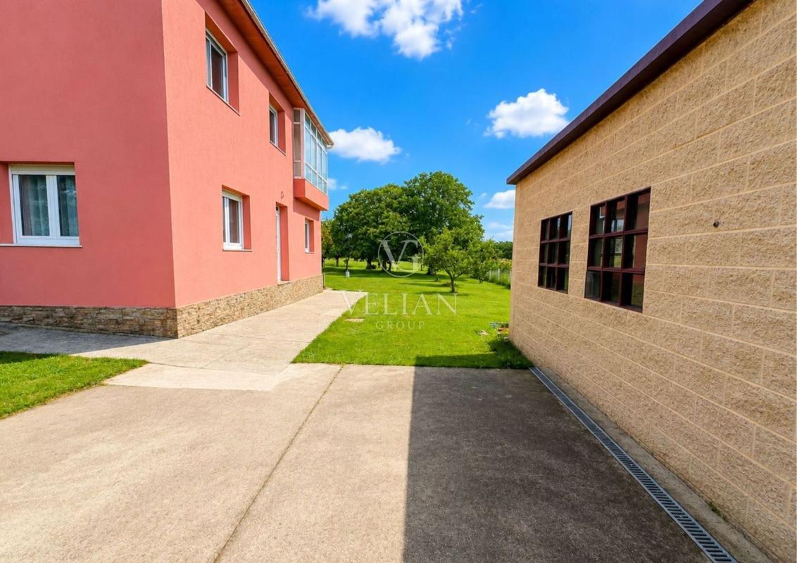 Недвижимость на продажу и в аренду в Испании photo 4