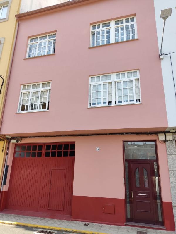 Properties for sale and rent in Spain photo 1
