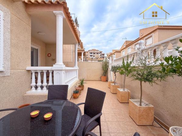 Chalet pareado en Calle Comunidad Valenciana, Miramar - Torre del Moro, Torrevieja photo 3