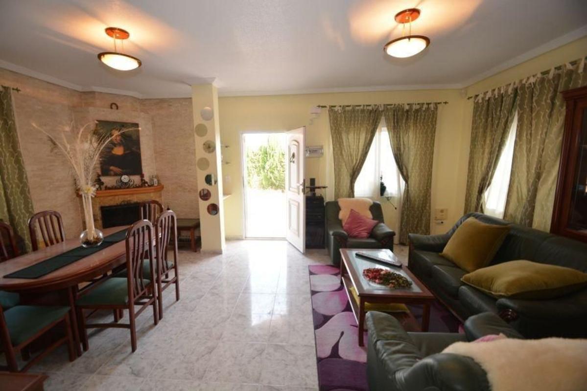 Недвижимость на продажу и в аренду в Испании photo 3