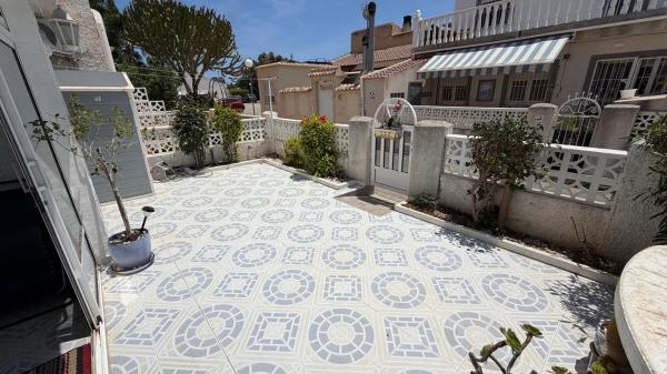 Дуплекс на продажу в Dúplex en Calle El Gavilán, La Siesta - El Salado - Torreta, Torrevieja, Торревьеха photo 3