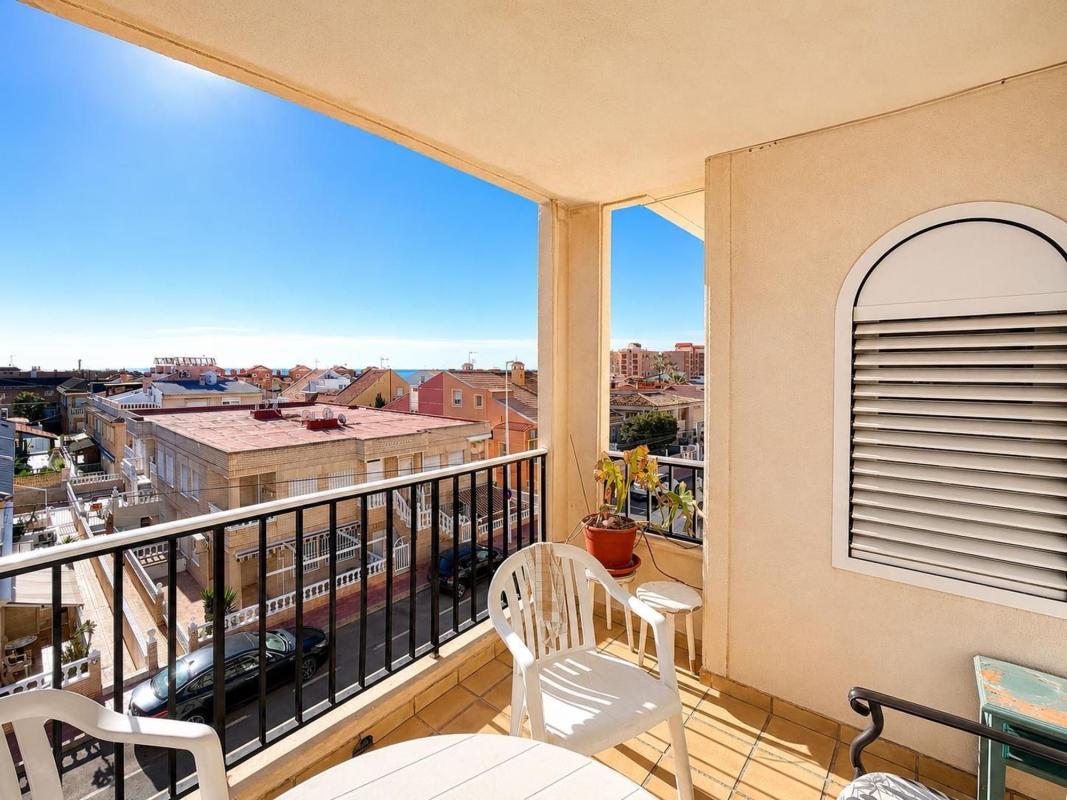 Sprzedaż mieszkania w Piso en Los Europeos, Torrevieja, Torrevieja
 photo 2
