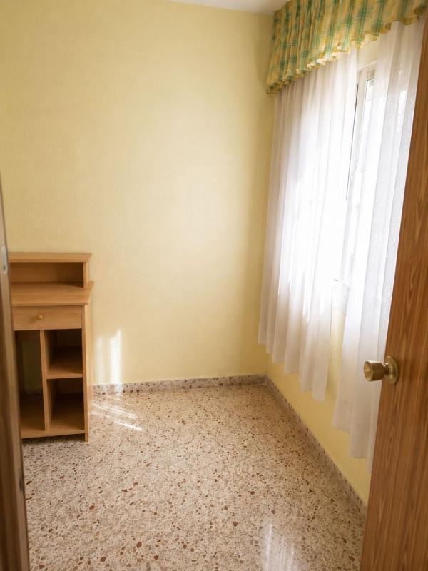 Venta de piso en Piso en Calle del Doctor Bergez, 56, Carolinas Altas, Alicante / Alacant, Alicante / Alacant
photo 4