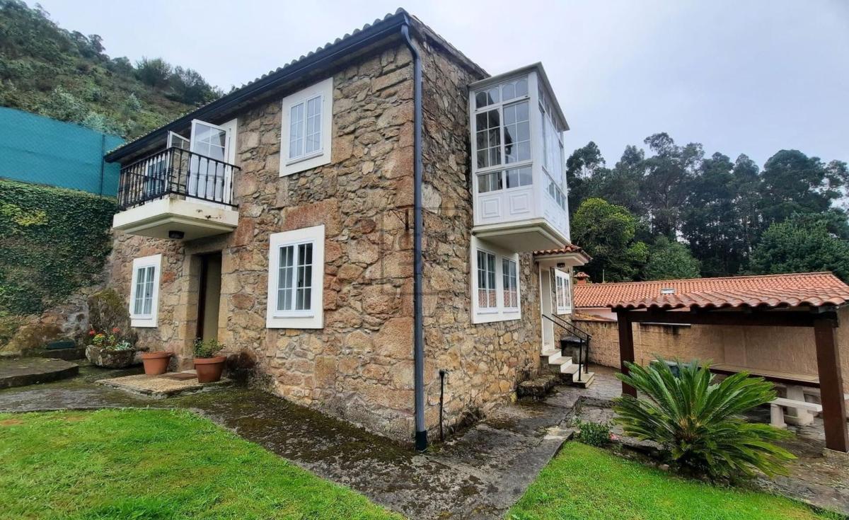 Properties for sale and rent in Spain photo 4