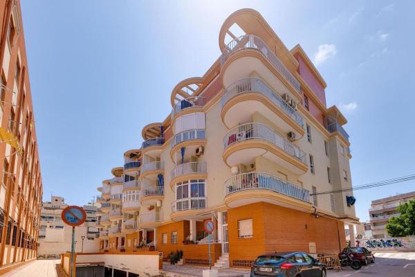 Ático en venta en  Ático en Gaspar Perrelló, Torrevieja, Torrevieja photo 1
