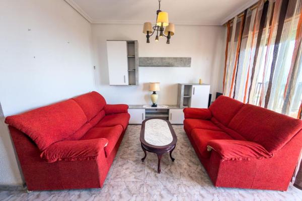Venta de piso en Piso en Avenida de Alemania, Los Europeos, Torrevieja, Torrevieja
photo 1