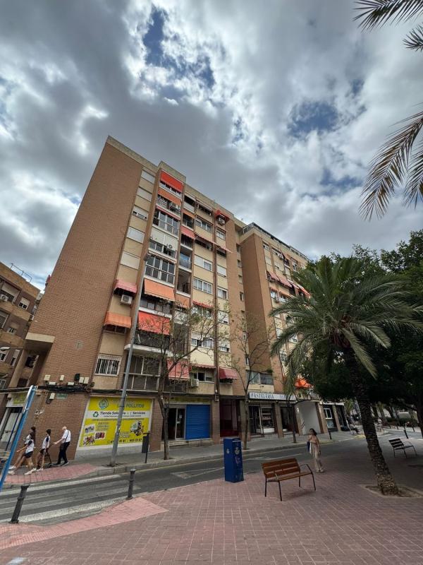 Sale of apartment in Piso en Los Ángeles, Alicante / Alacant, Alicante
photo 1