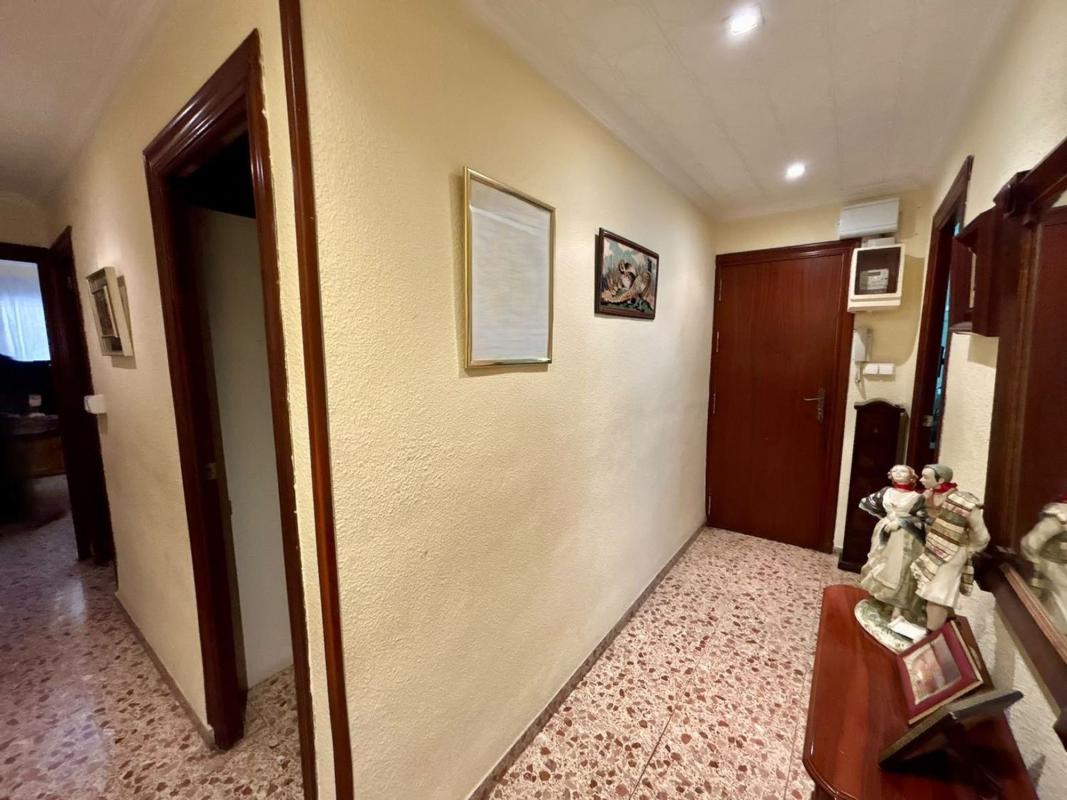 Sale of apartment in Piso en Canovas Del Castillo, Carolinas Altas, Alicante / Alacant, Alicante
photo 3