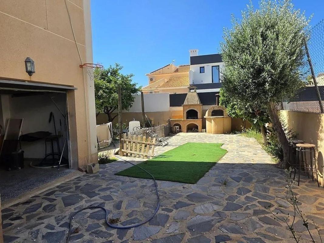 Продажа отдельного шале в Chalet pareado en Aguas Nuevas, Torrevieja, Торревьеха photo 5