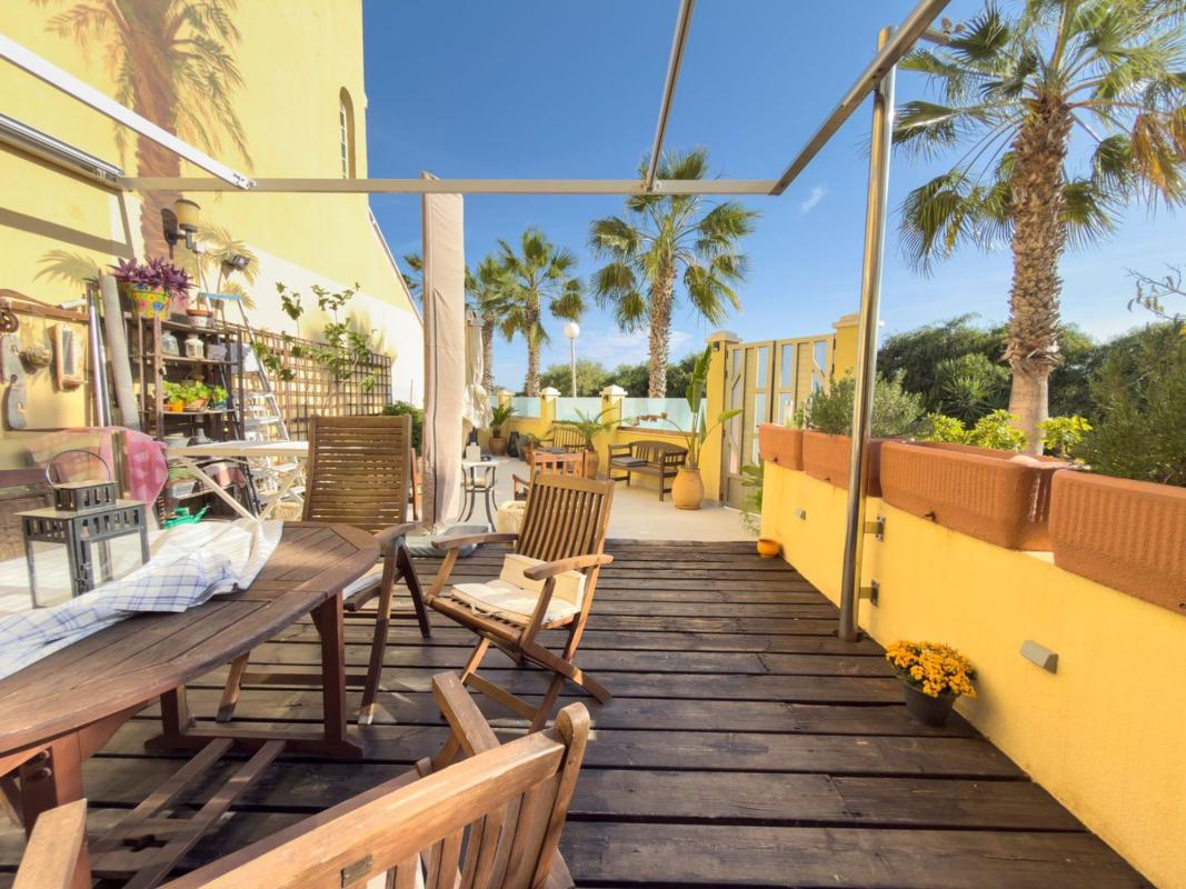 Venta de chalet adosado en Chalet adosado en Calle Narváez, 32, La Veleta, Torrevieja , Torrevieja photo 3