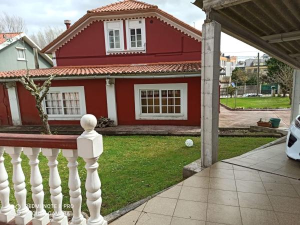 Casa o chalet independiente en Avenida Mugardos, Ares photo 1