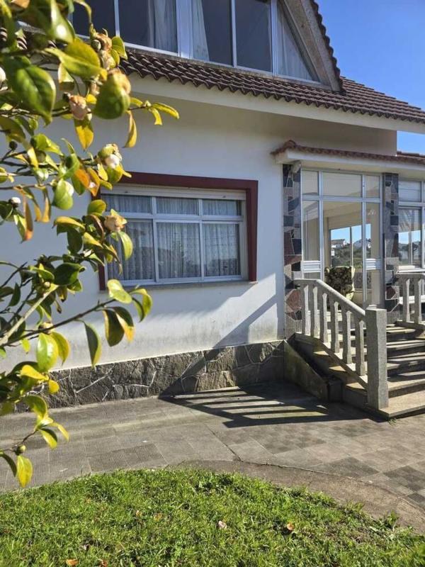Properties for sale and rent in Spain photo 3