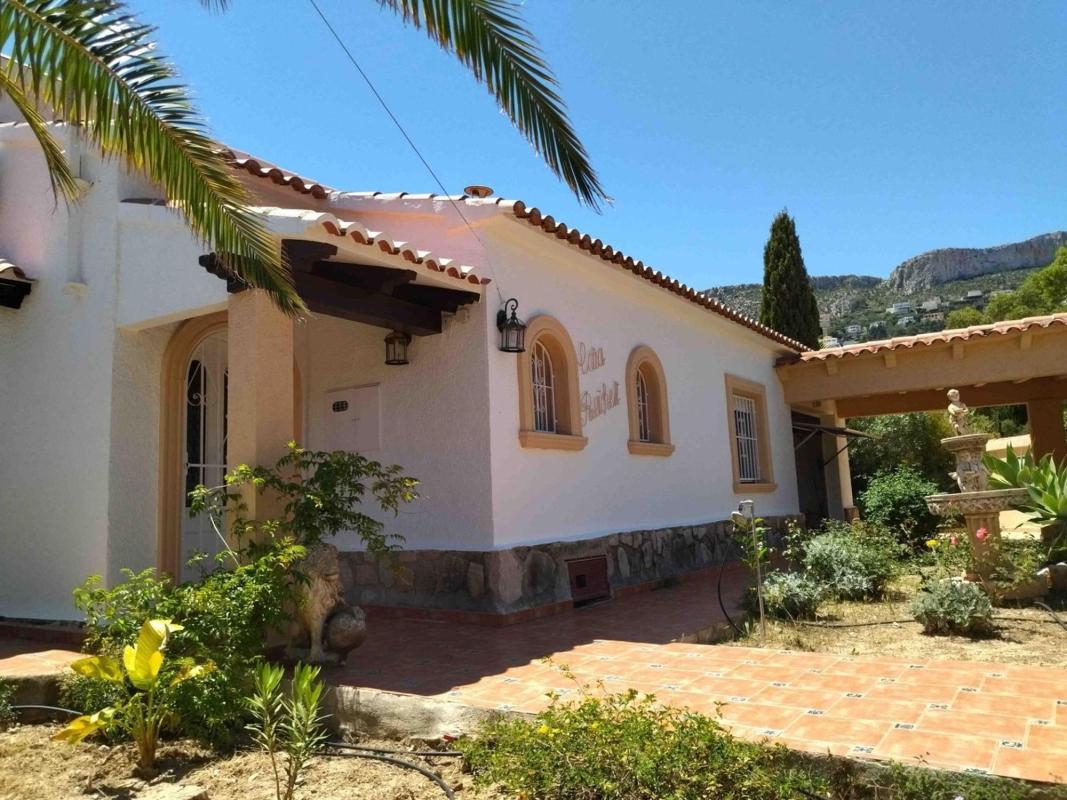 Properties for sale and rent in Spain photo 3