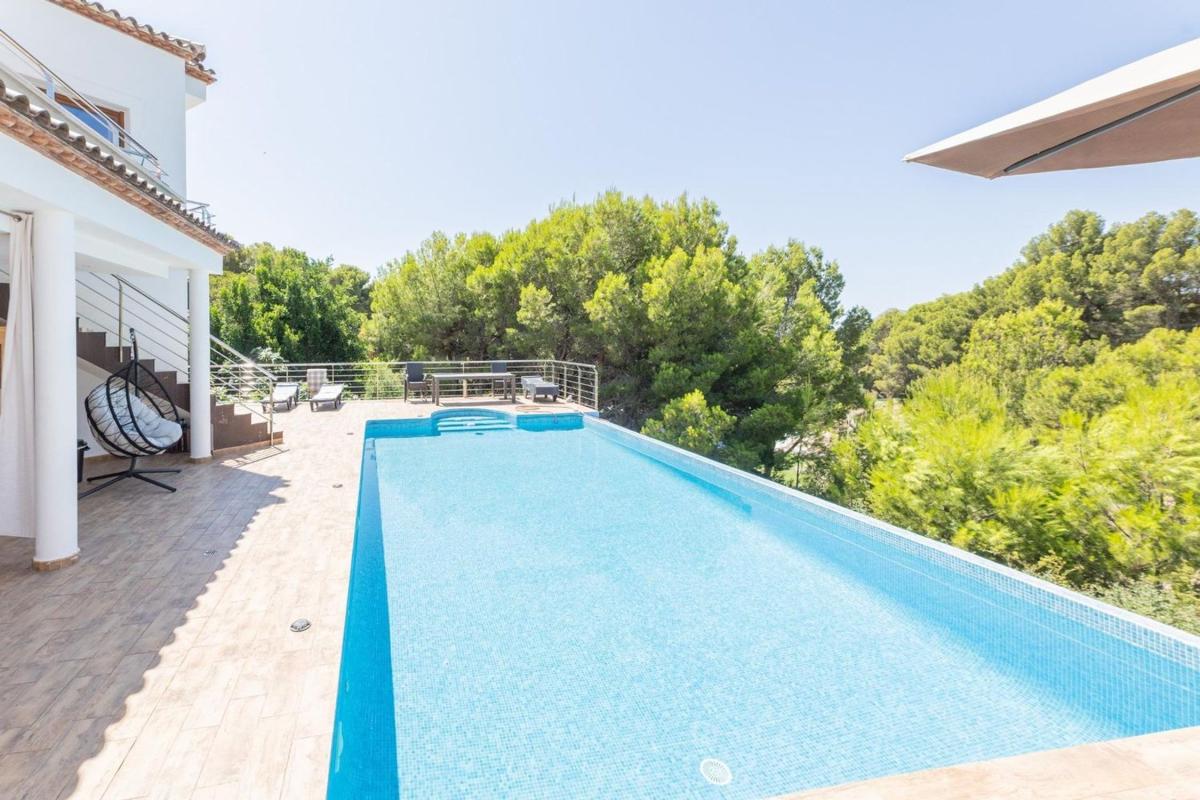 Properties for sale and rent in Spain photo 5