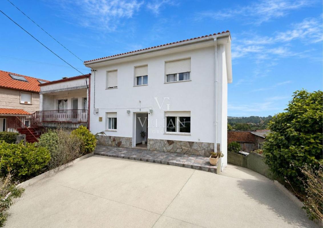 Properties for sale and rent in Spain photo 1