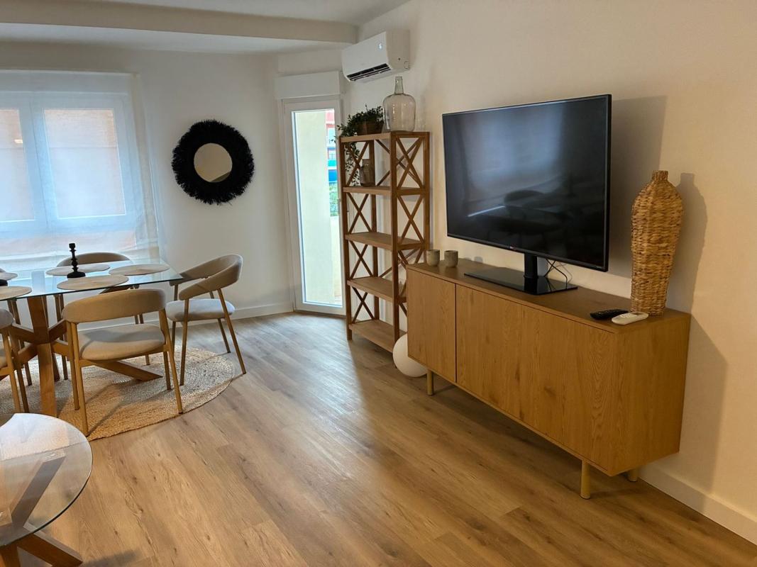 Sale of apartment in Piso en Calle Elche, 18, Centro Urbano, Denia, Denia
photo 1