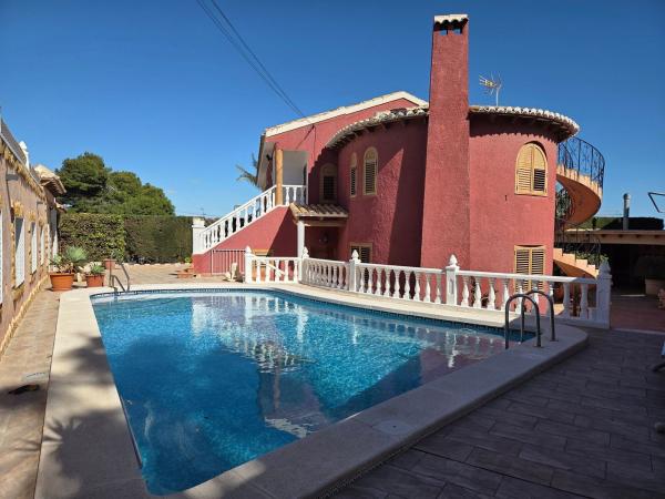 Chalet pareado en Avenida de Elche, 33, Los Balcones - Los Altos del Edén, Torrevieja photo 1