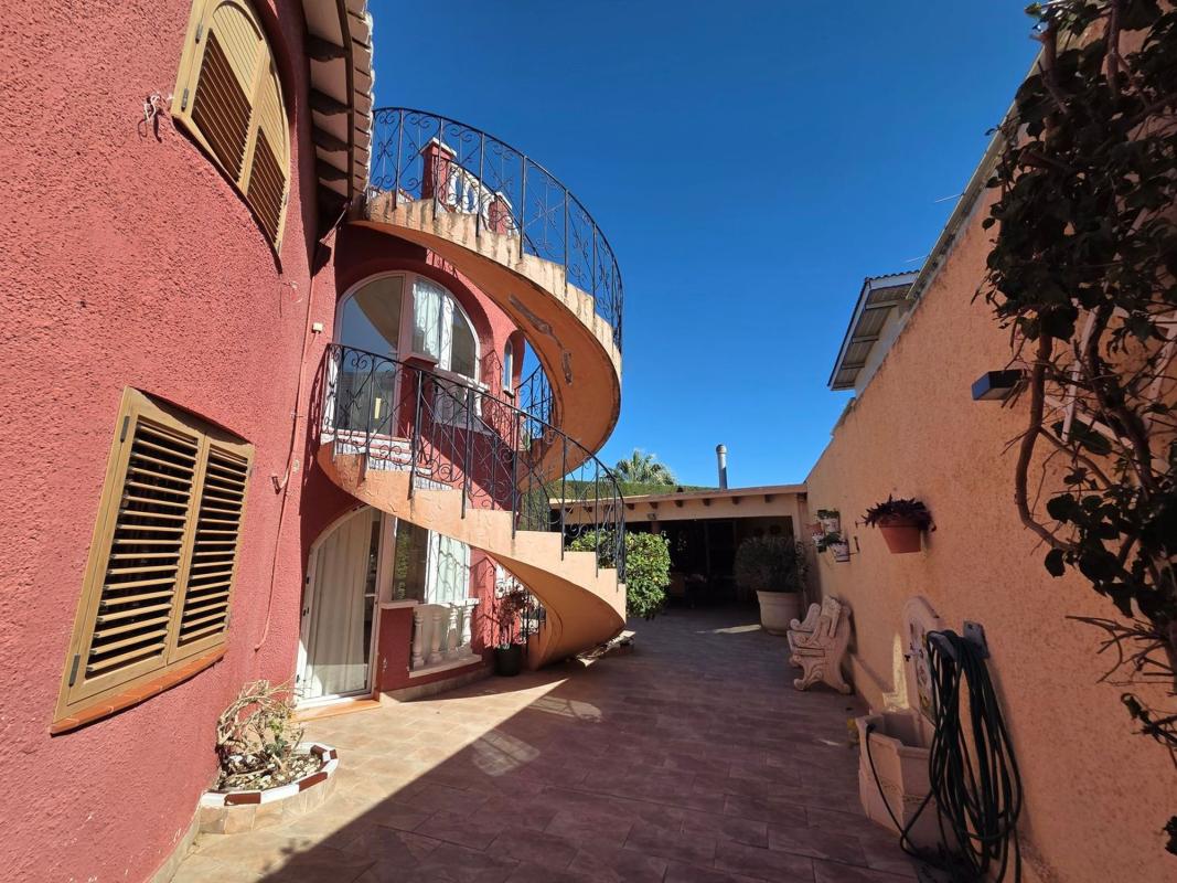 Venta de chalet independiente en Chalet pareado en Avenida de Elche, 33, Los Balcones - Los Altos del Edén, Torrevieja, Torrevieja
photo 5