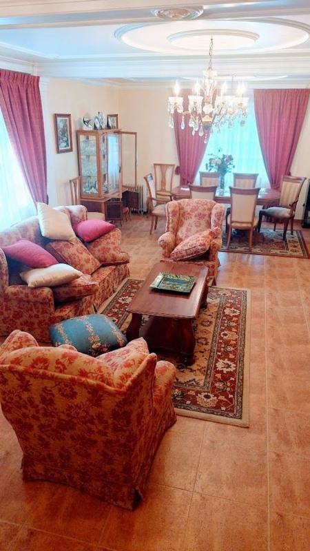 Properties for sale and rent in Spain photo 1
