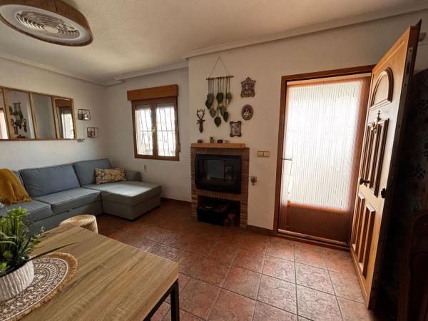 Chalet pareado en Calle Biar, 10, Tamarit - Playa Lissa, Santa Pola photo 2