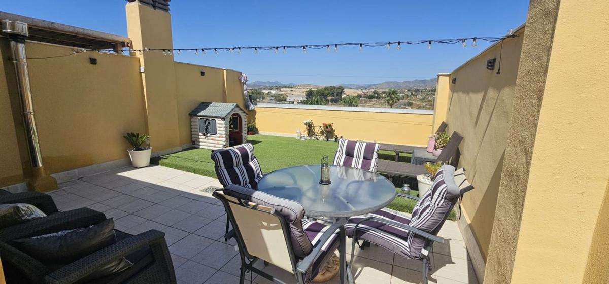 Duplex sale in Dúplex en Calle la Romana, Novelda, Novelda photo 3