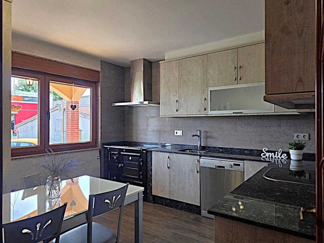 Недвижимость на продажу и в аренду в Испании photo 2